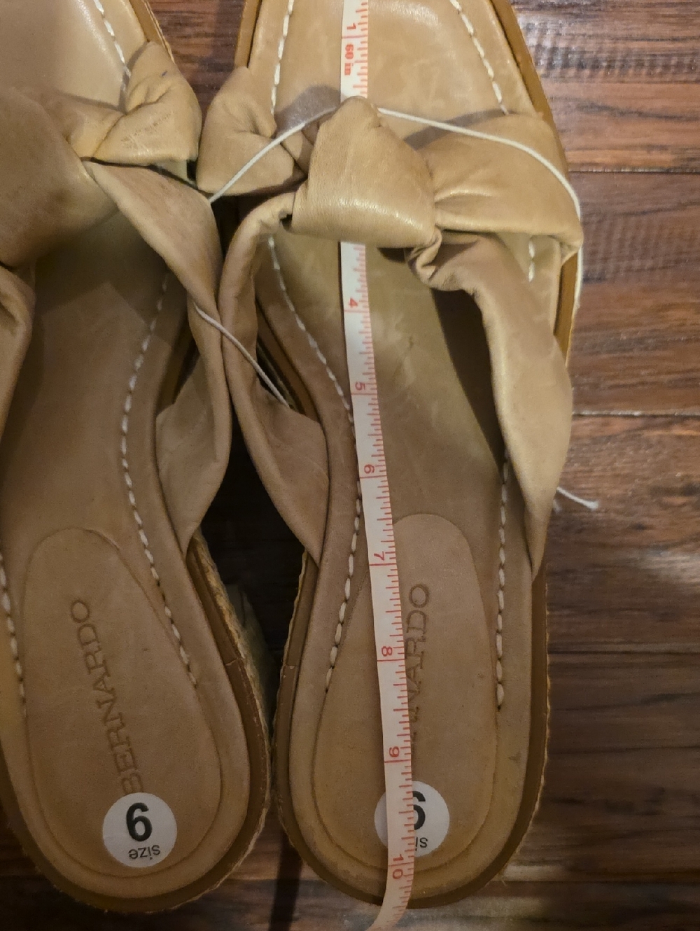 New Bernardo Tan Knotted Slide Wedge Sandals - Picture 7 of 7